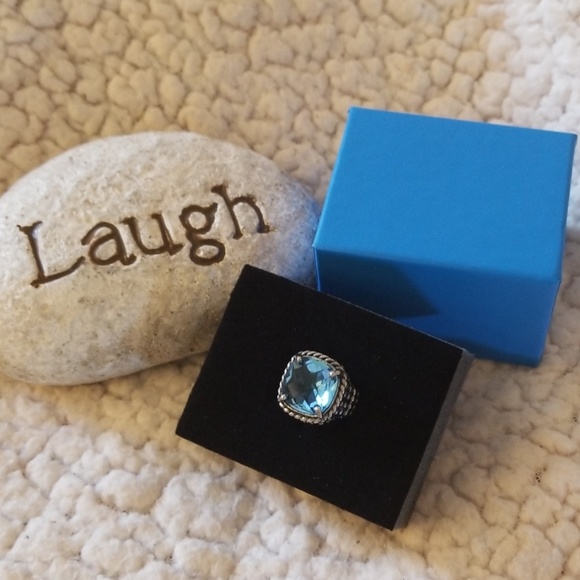 Emma Sky Jewelry - 🦋Pretty Emma Sky topaz ring🦋